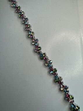 New silver tone flower bracelet